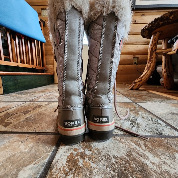 Joan of Arctic Sorel Boots Size 7 - Picture 5 of 7